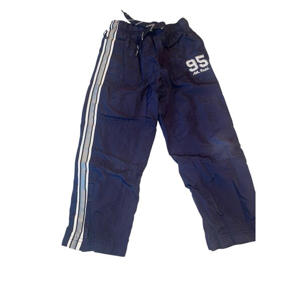 Old Navy Boy Tee 4 Oshkosh B’gosh Pant 5 - Picture 2 of 8